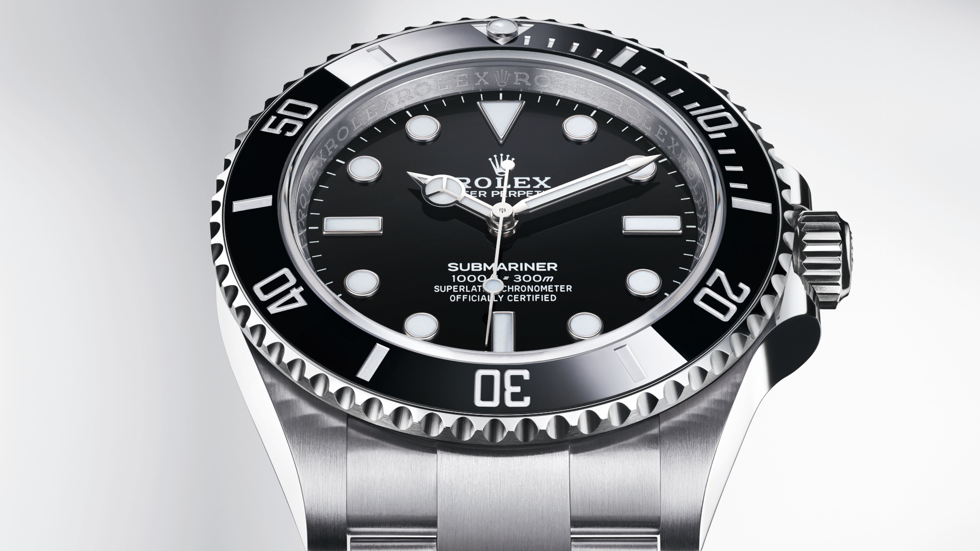 The new Rolex Submariner is now in 41mm and the watch community can’t stop talking about it