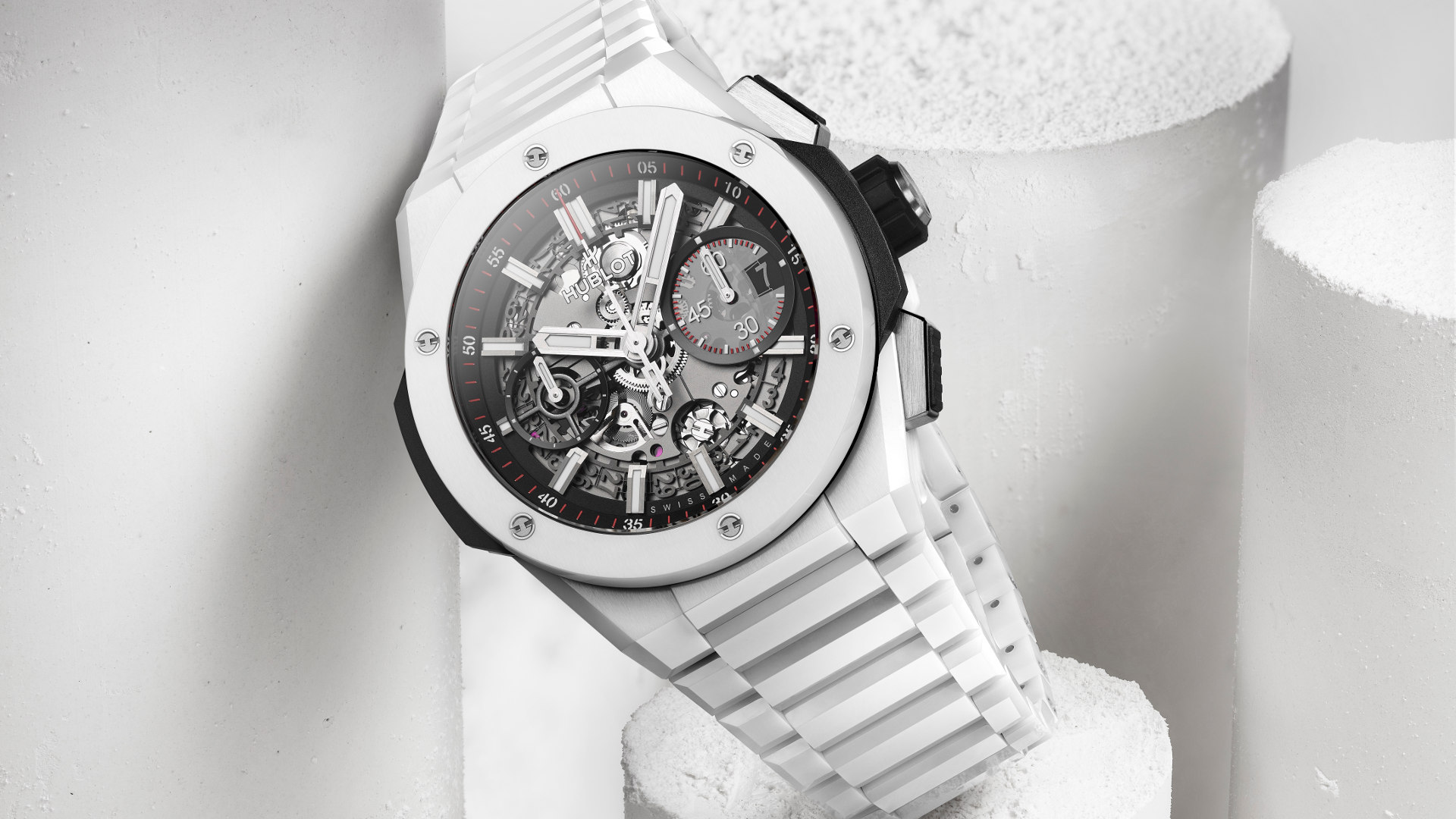 Hublot Big Bang Integral Ceramic – If you want a full ceramic watch but have bigger wrists